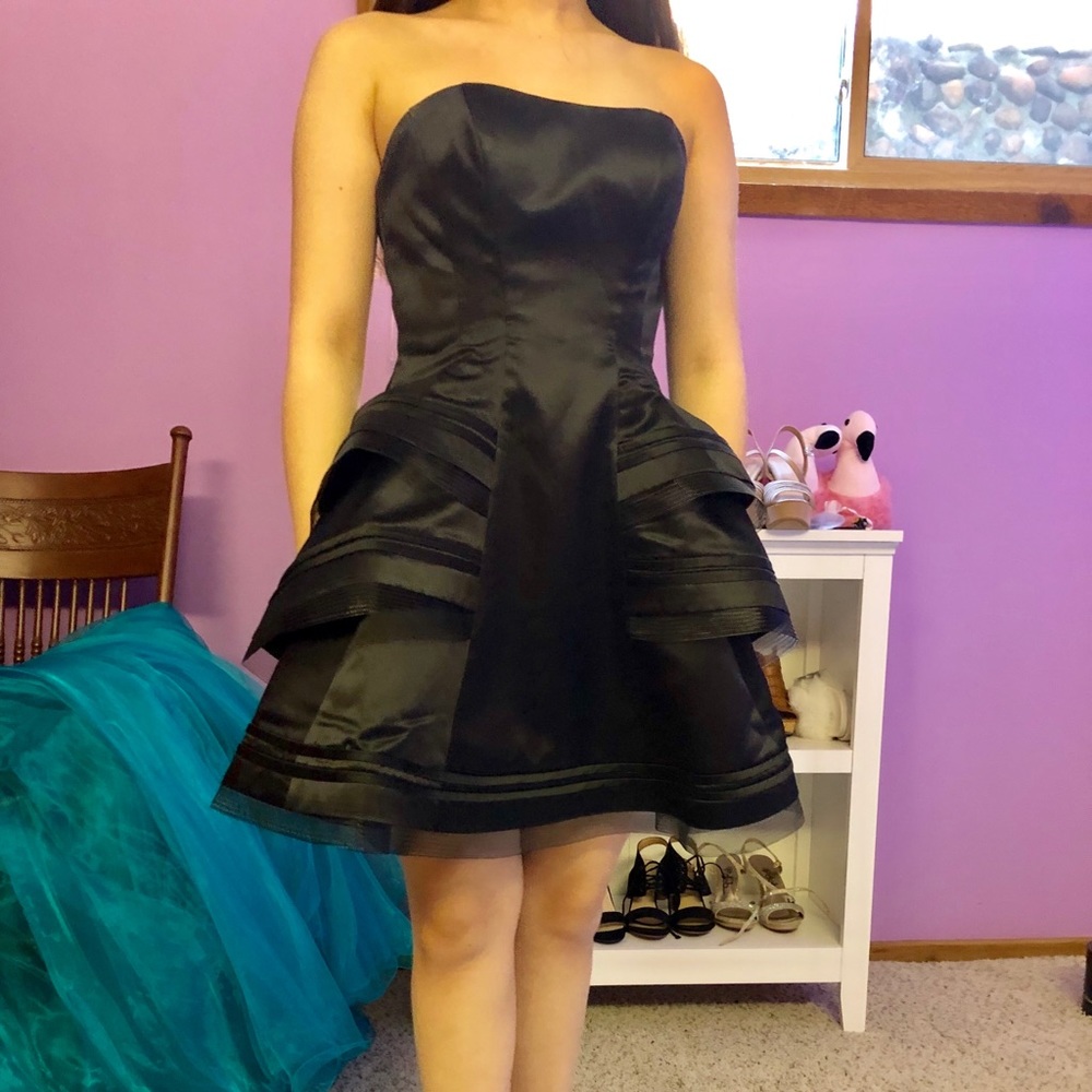 Mac Duggal Cocktail